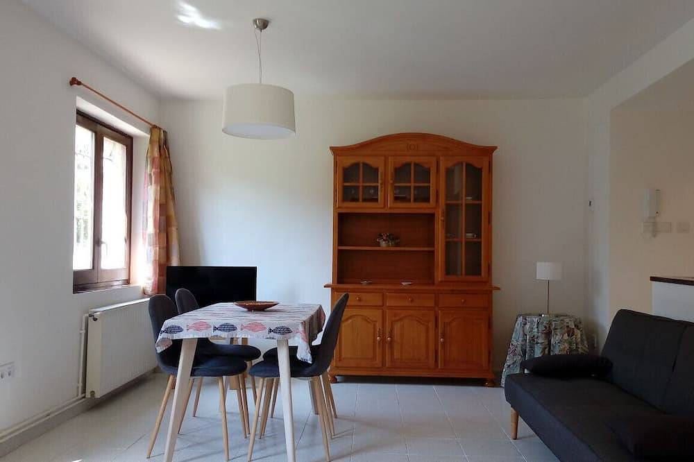 Casa de piedra en un gran jardin-bosque con piscina privada cerca de Begur in Regencós, Costa Brava