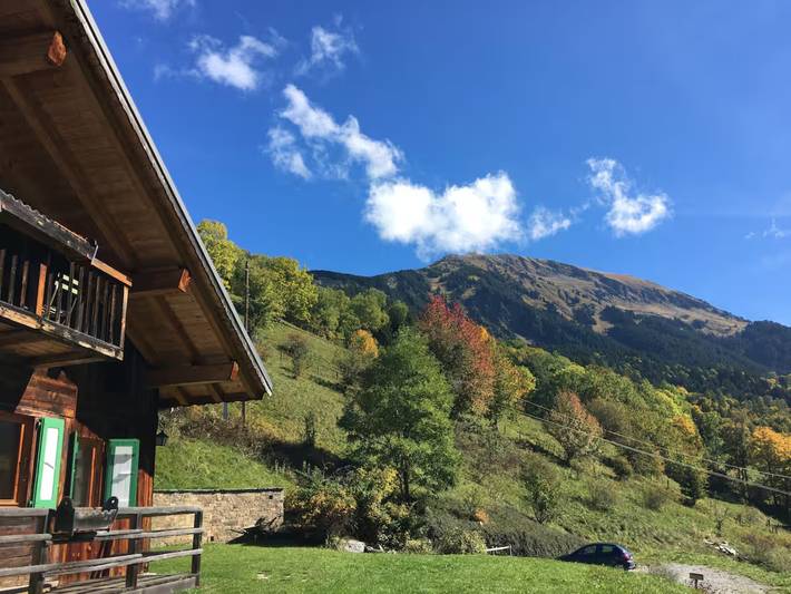 Entire apartment, Apartment 'Savolaire' with Mountain View, Private Garden and Wi-Fi in Abondance, Les Portes du Soleil