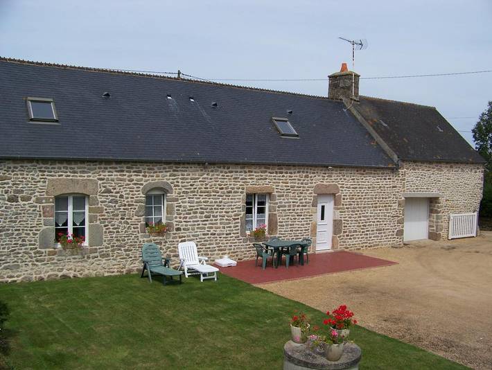 Gîte pour 5 personnes, avec jardin