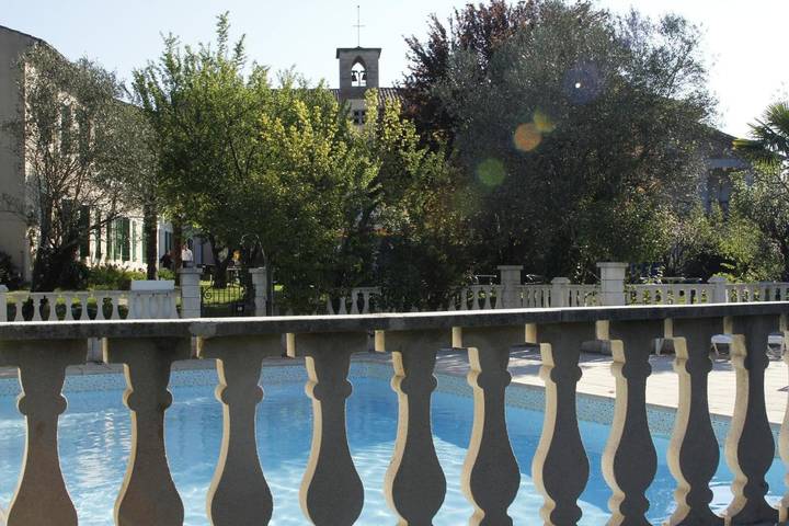 Hôtel pour 2 personnes, avec jardin et piscine à Les Vans