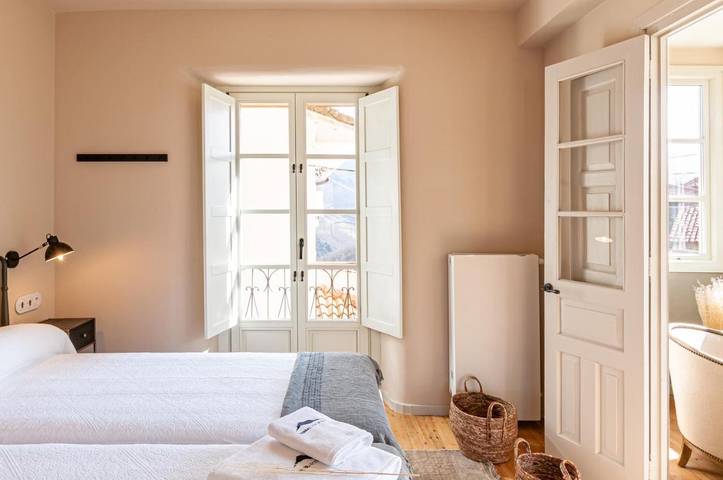 Casa rural para 6 personas, con Balcón además de Terraza y Vistas en Parque Natural de Las Ubiñas-La Mesa - 3