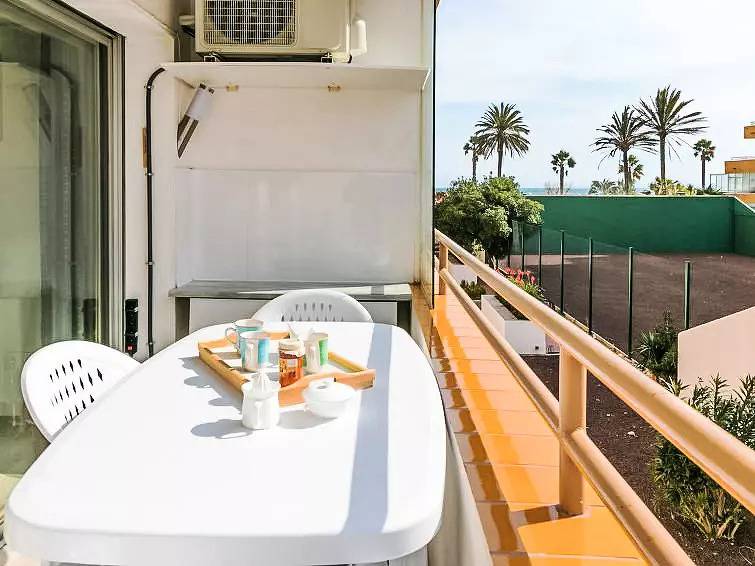 Entire apartment, 1 Pièce 2 Personnes in Santa Margarida, Roses