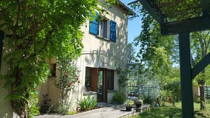 Gîte pour 2 personnes, avec jardin à Brioude