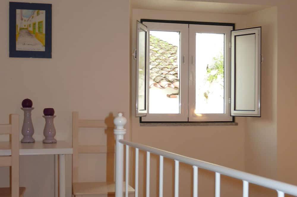 Páteo dos Oliveira - Casa dos Serviçais in Évora, Distrito de Évora