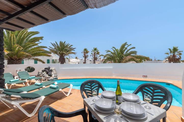 Chalet para 4 personas con jardín in Puerto del Carmen, Tías