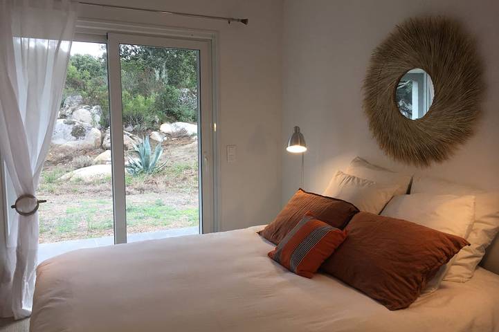Geräumige Villa in ruhiger Lage zwischen Porto Vecchio und Figari in Sotta, Sartène und Umgebung