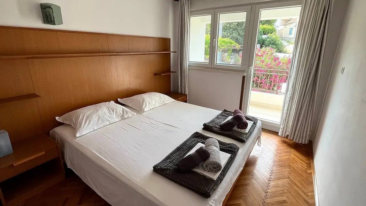 Ganze Ferienwohnung, Ferienwohnung für 6 Personen (53 m²) in Maslinica in Maslinica, Solta