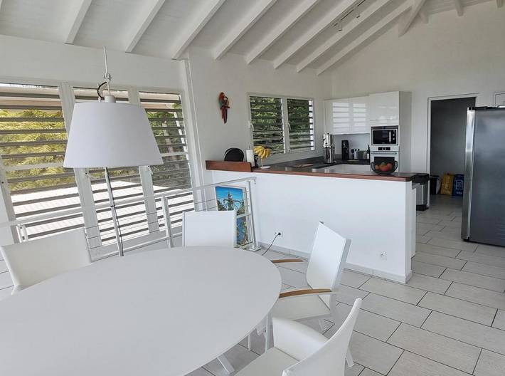 Location de vacances pour 6 personnes, avec jardin et terrasse ainsi que piscine et vue dans Plage Leroux - 3