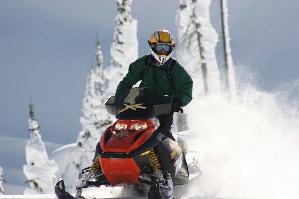Best Beach in Huckleberry Bay! Steigen Sie von der Terrasse auf den Strand! in Kaniksu Nationalwald
