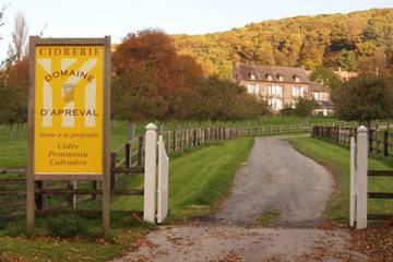 Gîte pour 4 personnes, avec terrasse et jardin à Pennedepie