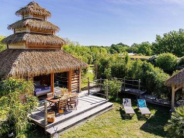 Lodge pour 2 personnes, avec jacuzzi et sauna en Gironde