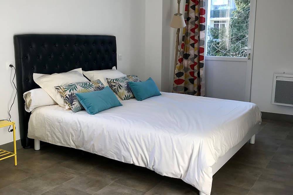 Ganze Wohnung, Großes Studio in einem städtischen Landhaus - Kostenlose und einfache Einrichtung in Rennes, Rennes und Umgebung