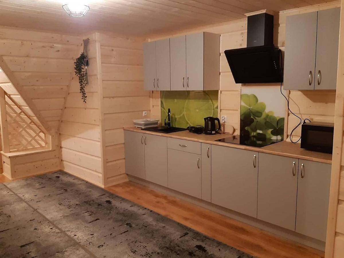 Cały apartament wypoczynkowy, Family Room with Private Bathroom in Chochołów, Karpaty (Polska)