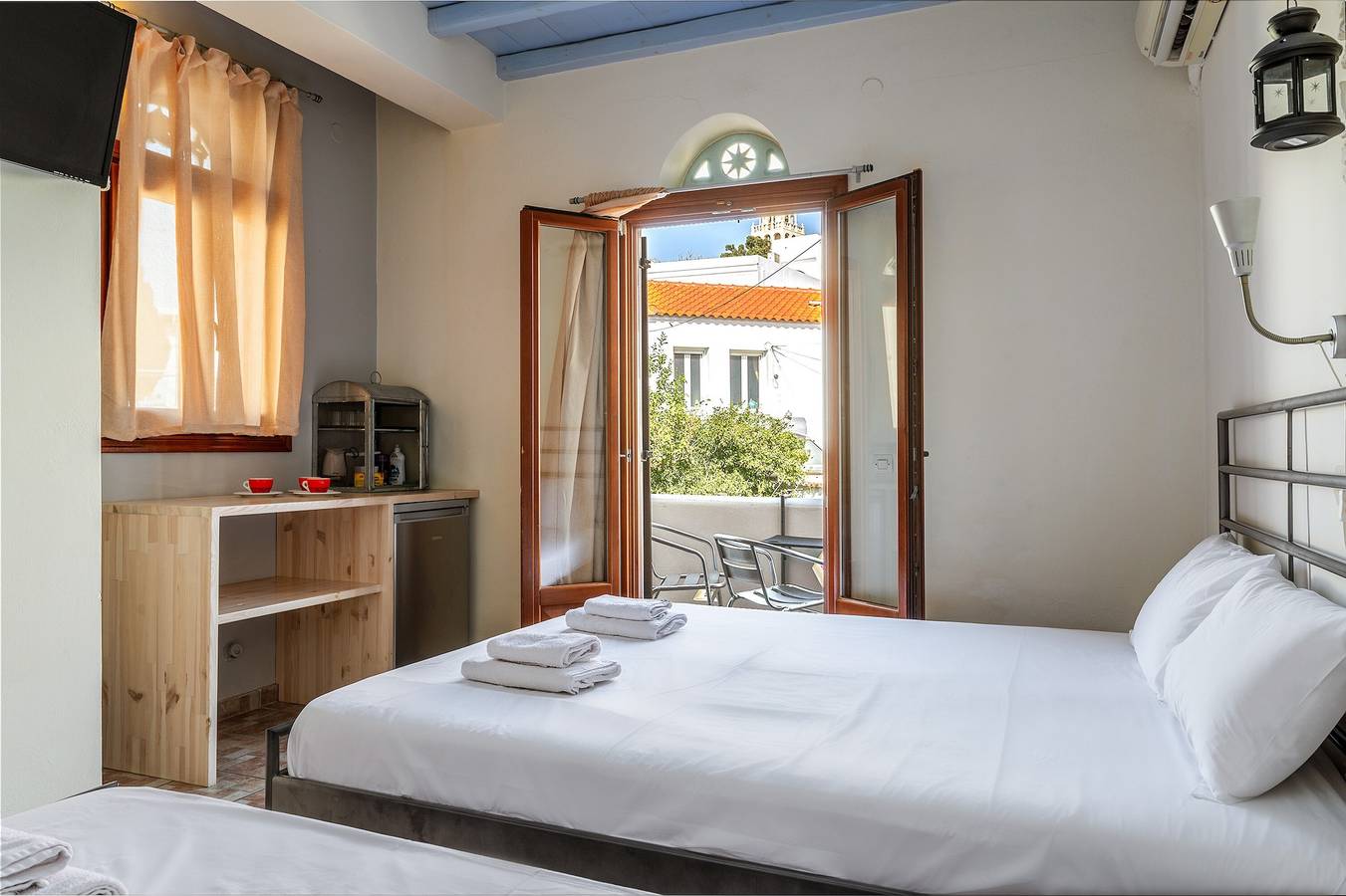 Studio 'En Tino 4' avec balcon, Wi-Fi et climatisation in Tinos