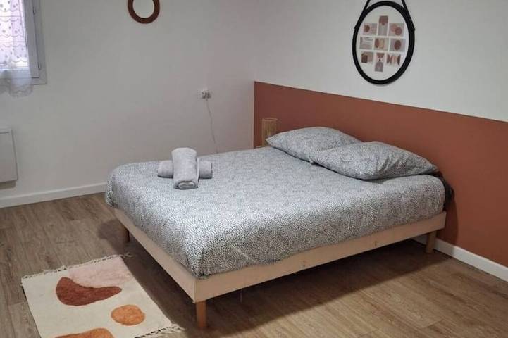 Ganze Wohnung, T3 Villa Roman-Clim- wifi-Tram-Parking-Terrace in Toulouse, Umgebung Toulouse