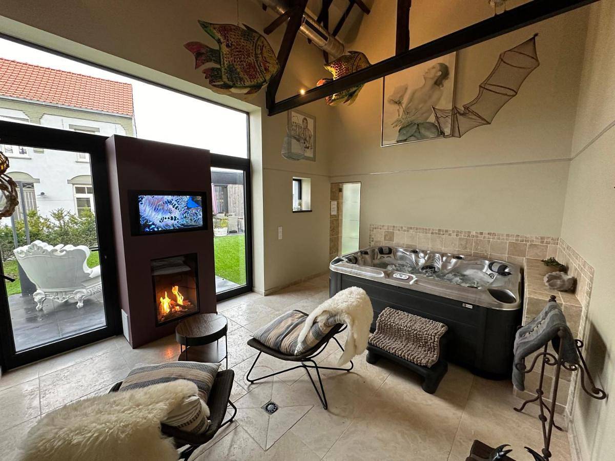 Three-Bedroom House in Zottegem, Province de Flandre-Orientale