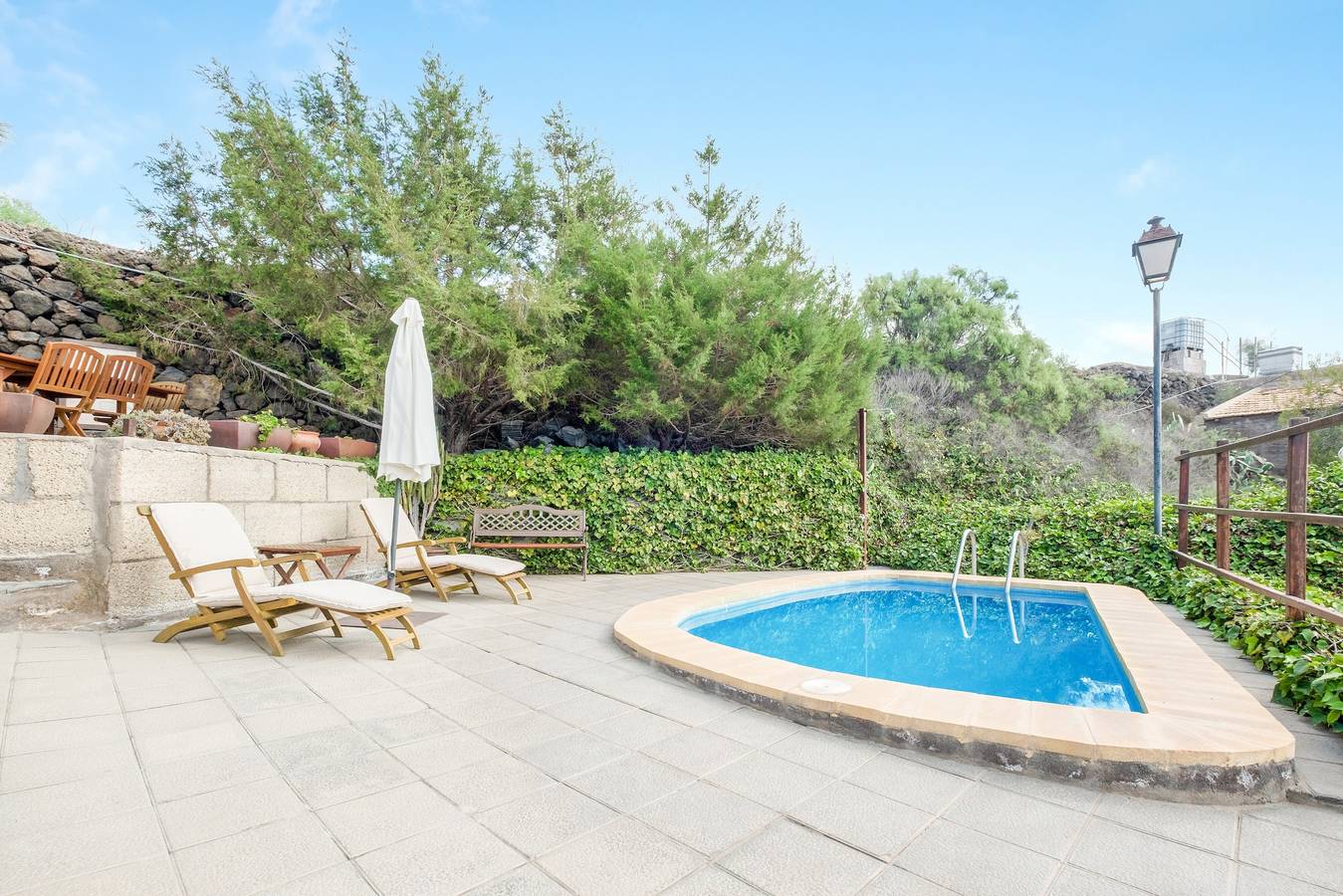 "La Casita del Viejo" avec, Vue sur la mer, Wi-Fi, Terrasse, Jardin & Piscine in Chío, Guía de Isora