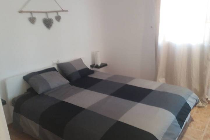 Location de vacances pour 8 personnes, avec jardin ainsi que piscine et jacuzzi à Fortuna - 3