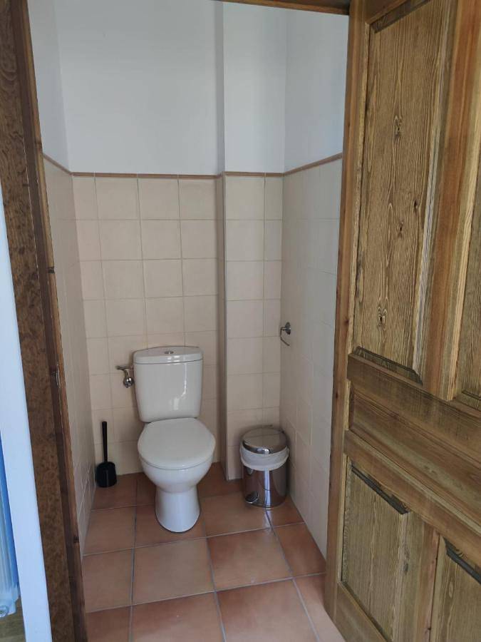 Hostal para 20 personas, Se admiten mascotas en Alto Gállego - 2