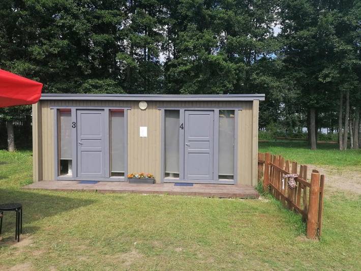 Camping für 4 Personen, mit Terrasse und Ausblick in Estland