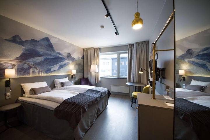 Hotel for 2 personer, dyr tillatt i Bodø 