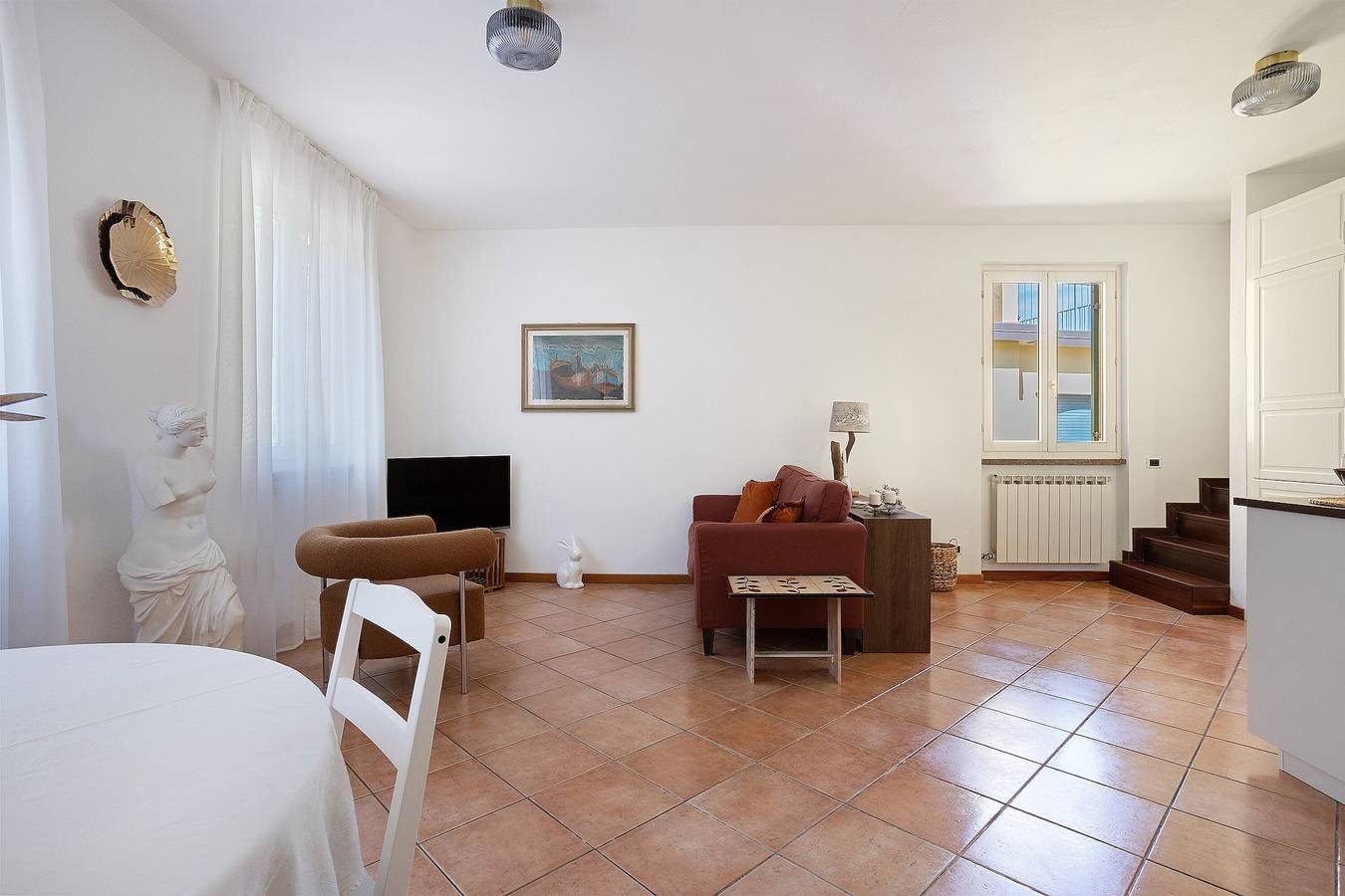 Ganze Wohnung, Apartment 'Casa L'approdo' mit Gemeinschaftsgarten und Balkon in Montemarcello, Ameglia Gemeinde