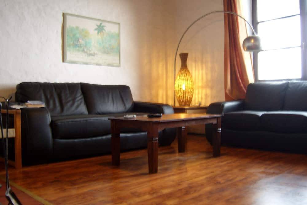 Ferienhaus am Lago mit Traumseeblick für vier Personen in Cannero Riviera, Lago Maggiore (Piemont)