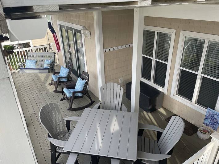 Vacation rental for 10 people, with pool and balcony in Ocean Isle Beach