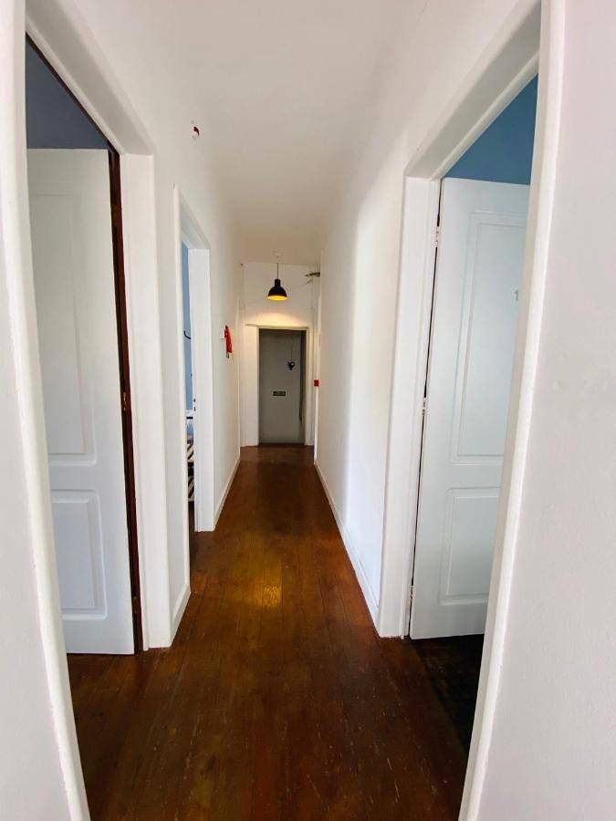 Triple Room with Shared Bathroom in Aveiro, Distrito de Aveiro