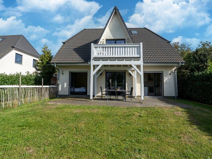 Ferienwohnung für 8 Personen, mit Terrasse und Garten - 1