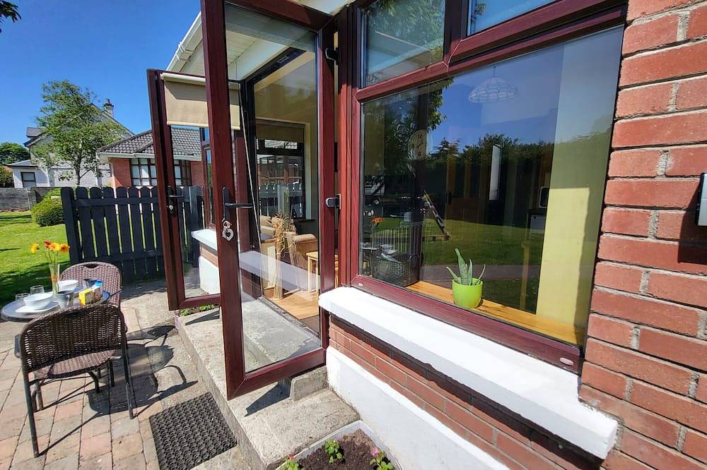 Hazelwood Holiday Home - Cozy & Homely in Sligo, County Sligo
