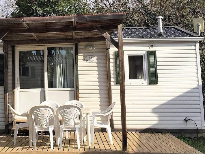 Camping pour 4 personnes, avec bassin pour enfant à Le Muy - 2