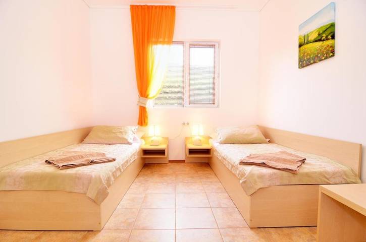 Villa pour 6 personnes, avec piscine ainsi que jardin et vue en Bulgarie - 3