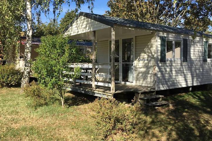 Mobil home pour 2 personnes à Luynes