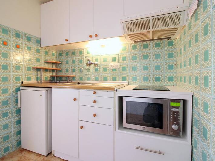 Ferienwohnung für 5 Personen, mit Terrasse und Garten sowie Pool in Roses - 3