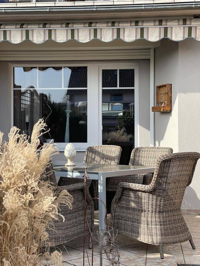 Ferienhaus für 8 Personen, mit Ausblick und Garten, mit Haustier