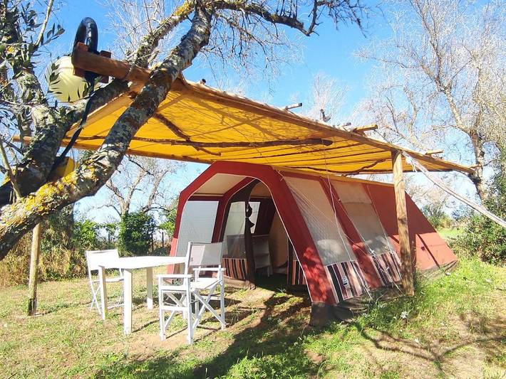 Camping für 4 Personen, mit Pool und Ausblick sowie Terrasse und Garten, mit Haustier im Salento - 2