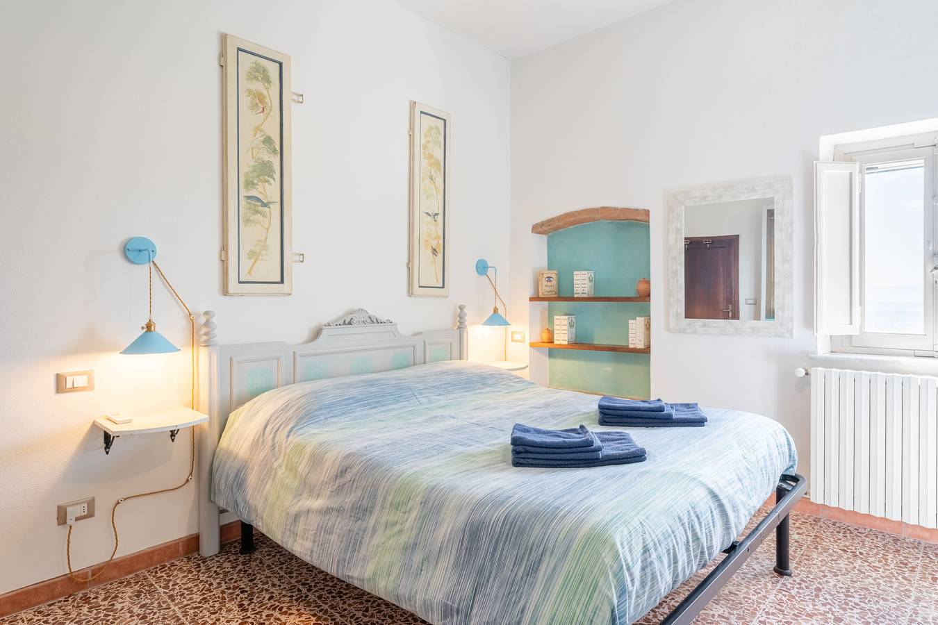 Room 'Noemi' with Mountain View, Wi-Fi and Air Conditioning in Lamporecchio, Pistoia Province