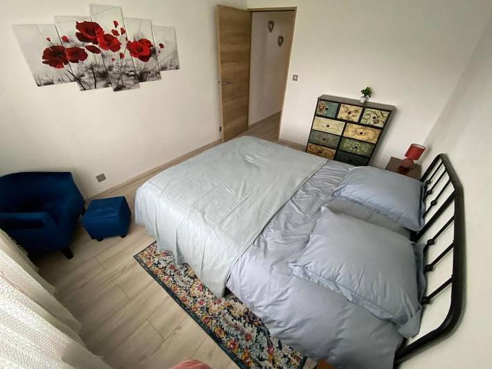 Location de vacances pour 4 personnes, avec terrasse et piscine à Ongles - 2