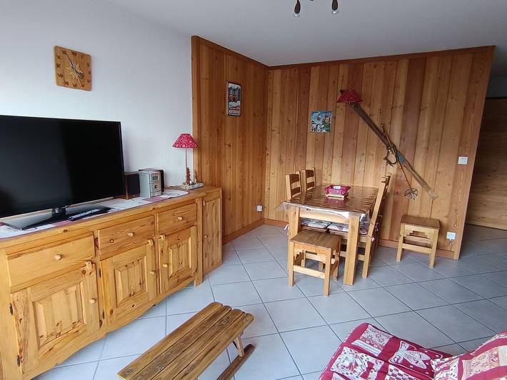 Ganze Wohnung, Gemütliche Wohnung in Montgenèvre mit Terrasse und Parkplatz in Montgenèvre, Briançon und Umgebung