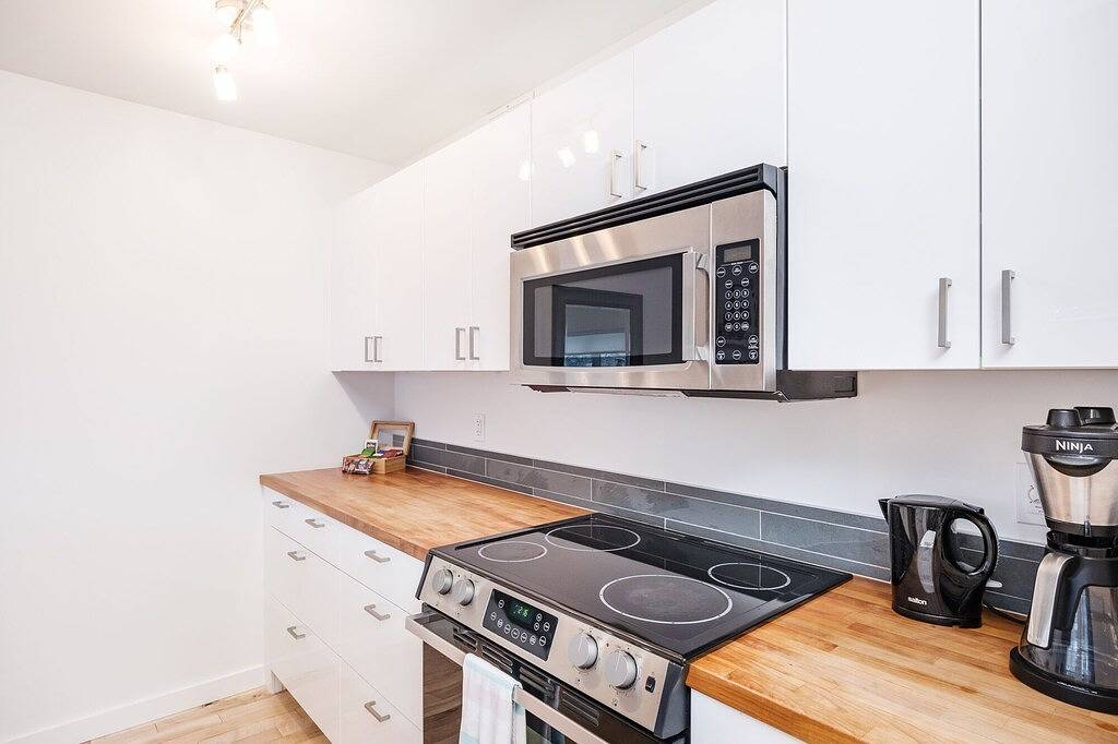 Ganze Wohnung, Die Aussicht - entspannen Sie im Herzen von Whitehorse in Whitehorse, Yukon