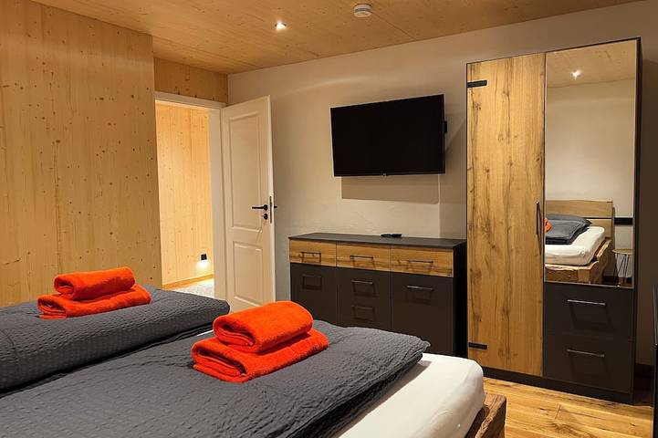 Ferienhaus für 12 Personen, mit Terrasse und Whirlpool in Schenkenzell - 4