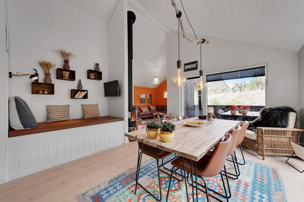 Modernes Ferienhaus mit Kaminofen direkt in Hvide Sande in Hvide Sande, Holmsland Klit
