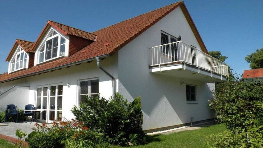 Ferienhaus für 8 Personen, mit Garten in Garz/Rügen