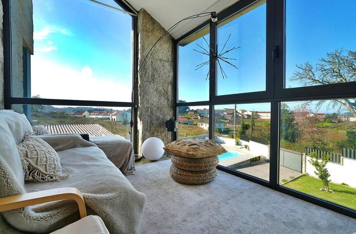 Chalet para 8 personas, con vistas además de piscina y terraza, Se admiten mascotas en Salnés - 3