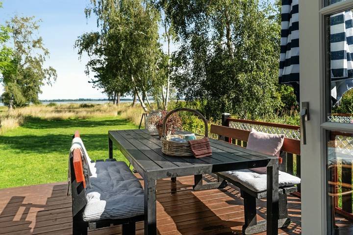 Ferieudlejning for 5 personer, med terrasse, børnevenlig i Kulhuse