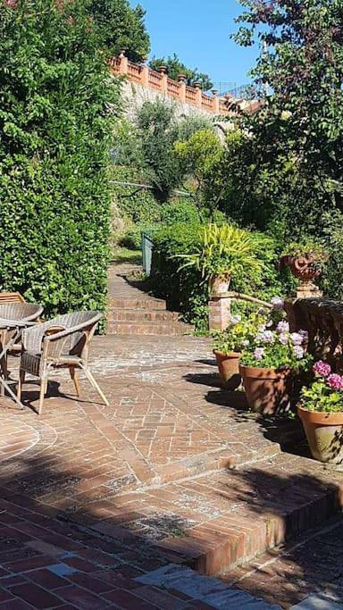 La Vignetta Villa con giardino in Alassio, Riviera di Ponente