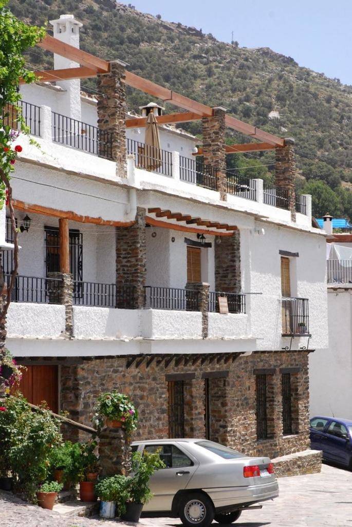Casa rural para 3 personas, con Balcón además de Terraza y Vistas en Bubión