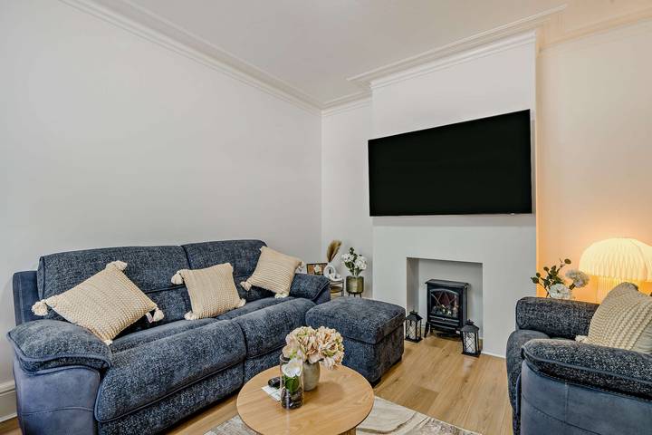 Host & Stay | Venetian Retreat in Great Yarmouth, The Broads