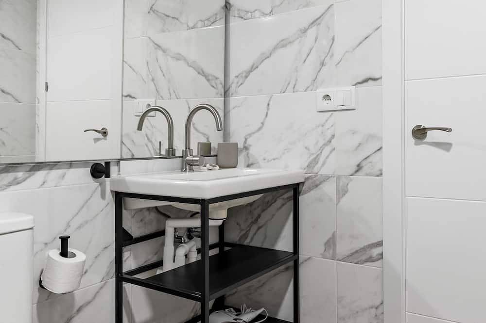 Entire apartment, Madrid Villaverde Ii, Cozy apartment, Ac in Madrid, Madrid Province